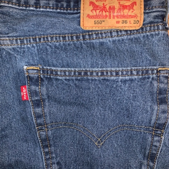 Levi’s 550 Men’s Jeans - Picture 3 of 3